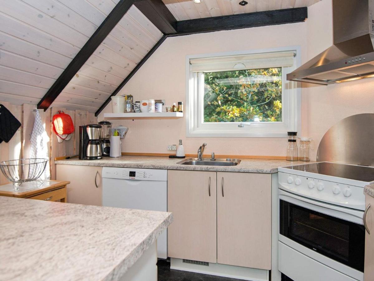 6 Person Holiday Home In R M Toftum  外观 照片
