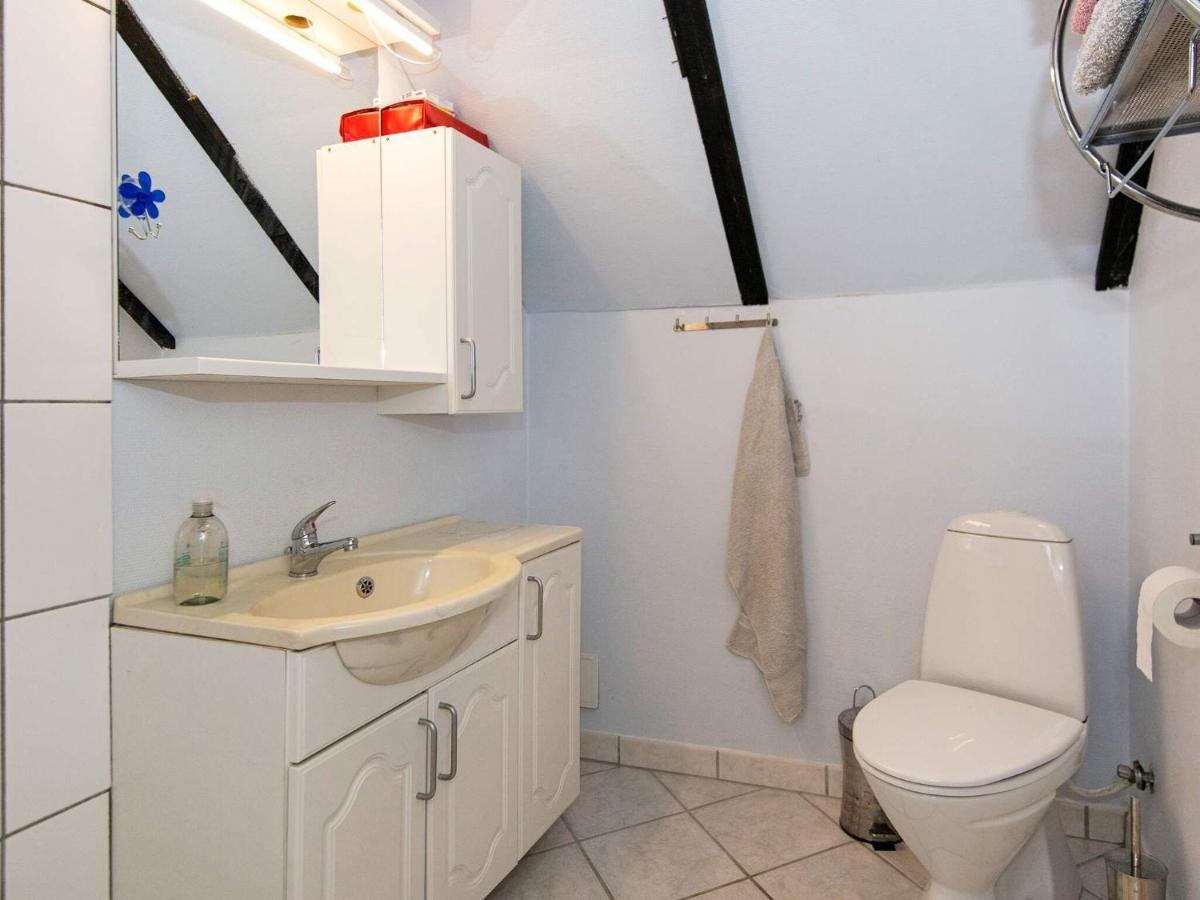 6 Person Holiday Home In R M Toftum  外观 照片