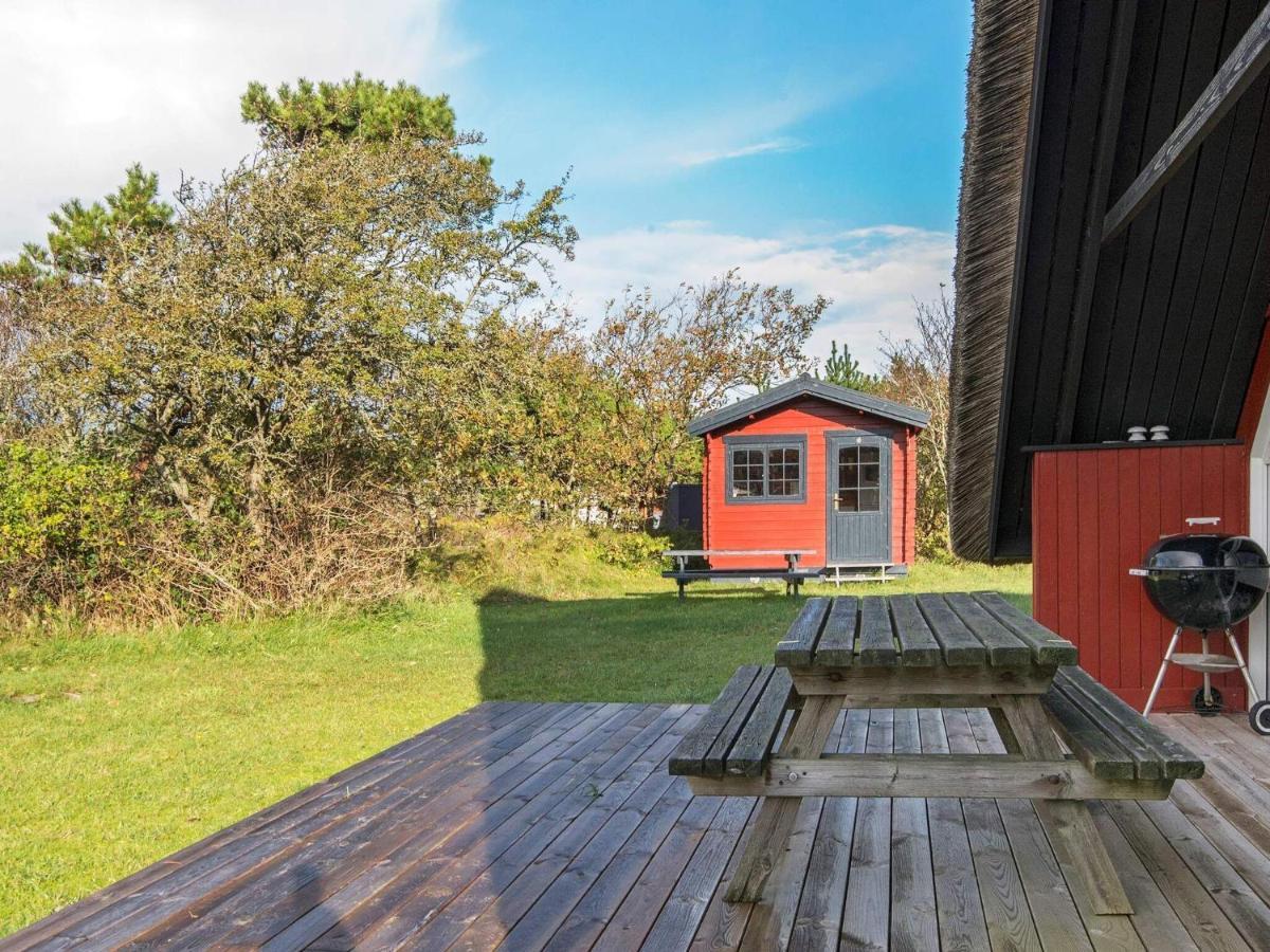 6 Person Holiday Home In R M Toftum  外观 照片